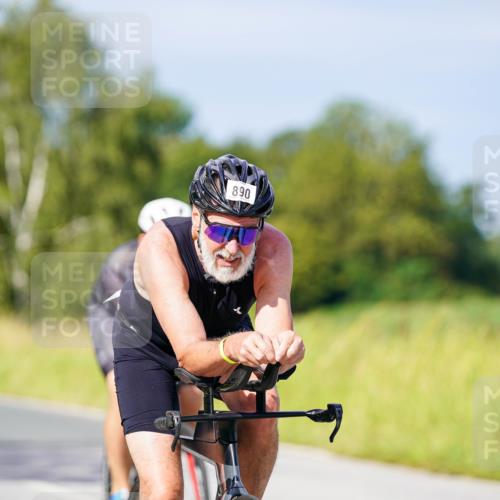 31.08.2025 - Elbe Triathlon Hamburg Michael Burmester http://msf.ph/oto/8680497 31.08.2025 10:43:52 Radfahren 890, 1202, 1283, 1306, 1344 meine-sportfotos.de