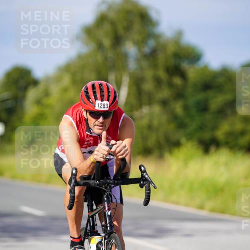 31.08.2025 - Elbe Triathlon Hamburg Michael Burmester http://msf.ph/oto/8680511 31.08.2025 10:43:56 Radfahren 1202, 1283, 1306 meine-sportfotos.de