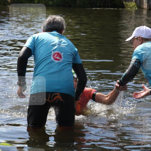 31.08.2025 - Elbe Triathlon Hamburg Luisa Fischer http://msf.ph/oto/8680571 31.08.2025 14:45:53 Schwimmen  meine-sportfotos.de