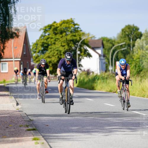 31.08.2025 - Elbe Triathlon Hamburg Michael Burmester http://msf.ph/oto/8680572 31.08.2025 10:44:19 Radfahren 1038, 1277, 1318 meine-sportfotos.de
