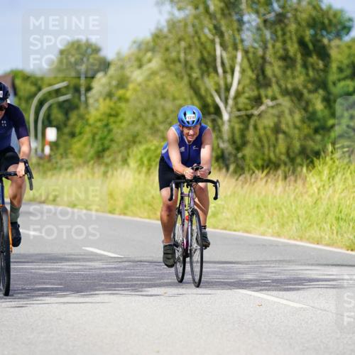 31.08.2025 - Elbe Triathlon Hamburg Michael Burmester http://msf.ph/oto/8680578 31.08.2025 10:44:20 Radfahren 1038, 1277, 1318 meine-sportfotos.de