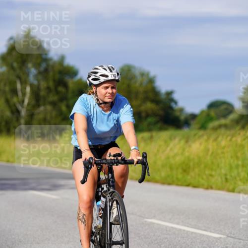 31.08.2025 - Elbe Triathlon Hamburg Michael Burmester http://msf.ph/oto/8680621 31.08.2025 10:44:36 Radfahren 782, 905, 951, 1307 meine-sportfotos.de