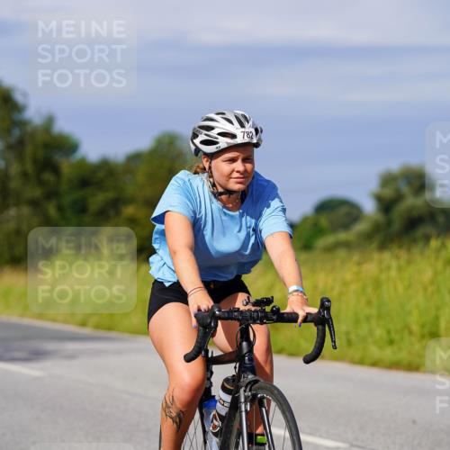 31.08.2025 - Elbe Triathlon Hamburg Michael Burmester http://msf.ph/oto/8680624 31.08.2025 10:44:36 Radfahren 782, 905, 951, 1307 meine-sportfotos.de