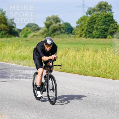 31.08.2025 - Elbe Triathlon Hamburg Michael Burmester http://msf.ph/oto/8680655 31.08.2025 10:44:49 Radfahren 1164, 1252, 1292 meine-sportfotos.de