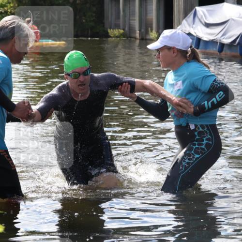 31.08.2025 - Elbe Triathlon Hamburg Luisa Fischer http://msf.ph/oto/8680658 31.08.2025 14:57:09 Schwimmen  meine-sportfotos.de