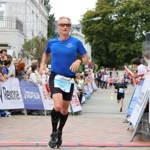 31.08.2025 - 21. Blankeneser Heldenlauf Strokosch-Dieckow http://msf.ph/oto/8680700 31.08.2025 12:07:22 Ziel 4430, 4291 meine-sportfotos.de