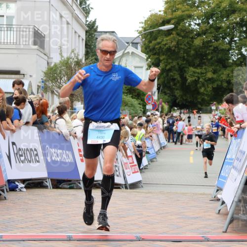31.08.2025 - 21. Blankeneser Heldenlauf Strokosch-Dieckow http://msf.ph/oto/8680734 31.08.2025 12:07:21 Ziel 4430, 4291 meine-sportfotos.de