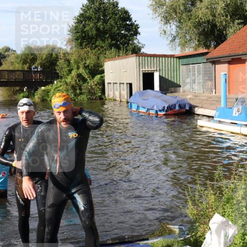 31.08.2025 - Elbe Triathlon Hamburg Luisa Fischer http://msf.ph/oto/8680758 31.08.2025 09:25:03 Schwimmen 671, 699, 741, 745 meine-sportfotos.de