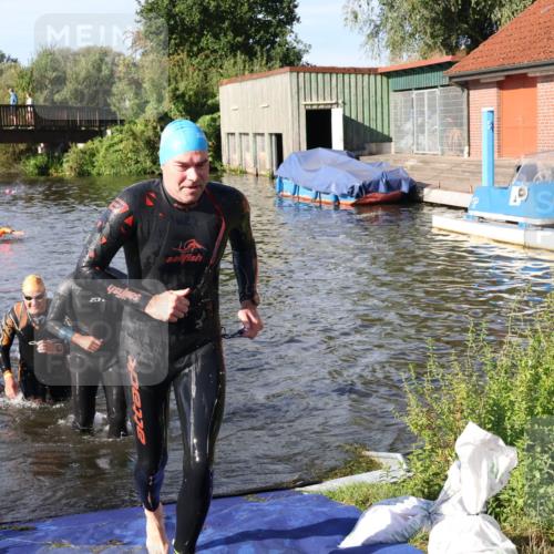 31.08.2025 - Elbe Triathlon Hamburg Luisa Fischer http://msf.ph/oto/8680806 31.08.2025 09:25:14 Schwimmen 564, 662, 671, 704, 735, 736 meine-sportfotos.de