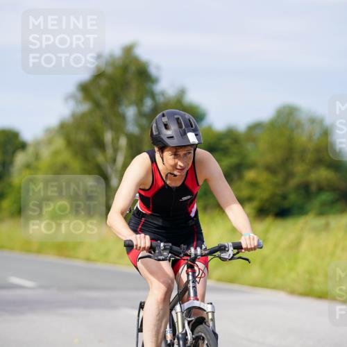 31.08.2025 - Elbe Triathlon Hamburg Michael Burmester http://msf.ph/oto/8680878 31.08.2025 10:53:18 Radfahren 1378, 1413, 1449, 1487, 1494 meine-sportfotos.de