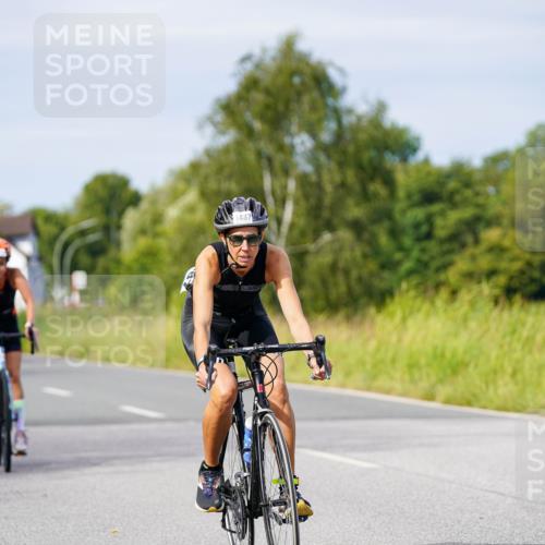 31.08.2025 - Elbe Triathlon Hamburg Michael Burmester http://msf.ph/oto/8680897 31.08.2025 10:53:24 Radfahren 1194, 1378, 1487, 1494 meine-sportfotos.de