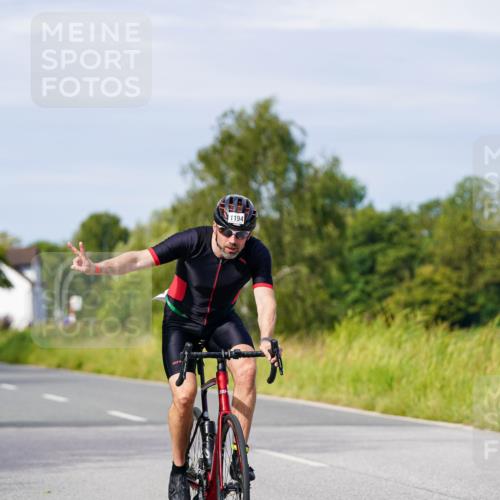 31.08.2025 - Elbe Triathlon Hamburg Michael Burmester http://msf.ph/oto/8680913 31.08.2025 10:53:31 Radfahren 1194, 1386, 1429 meine-sportfotos.de