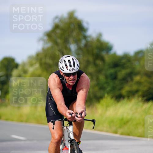 31.08.2025 - Elbe Triathlon Hamburg Michael Burmester http://msf.ph/oto/8680947 31.08.2025 10:53:48 Radfahren 1025, 1286 meine-sportfotos.de