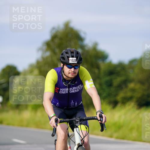 31.08.2025 - Elbe Triathlon Hamburg Michael Burmester http://msf.ph/oto/8680951 31.08.2025 10:53:50 Radfahren 1025, 1286, 1365 meine-sportfotos.de