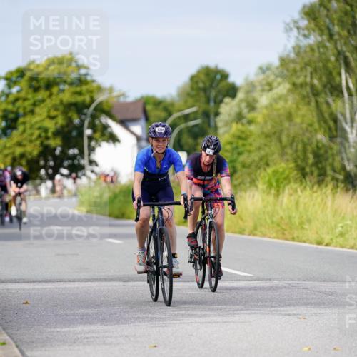 31.08.2025 - Elbe Triathlon Hamburg Michael Burmester http://msf.ph/oto/8680955 31.08.2025 10:53:56 Radfahren 1278, 1335, 1365, 1411, 1428 meine-sportfotos.de