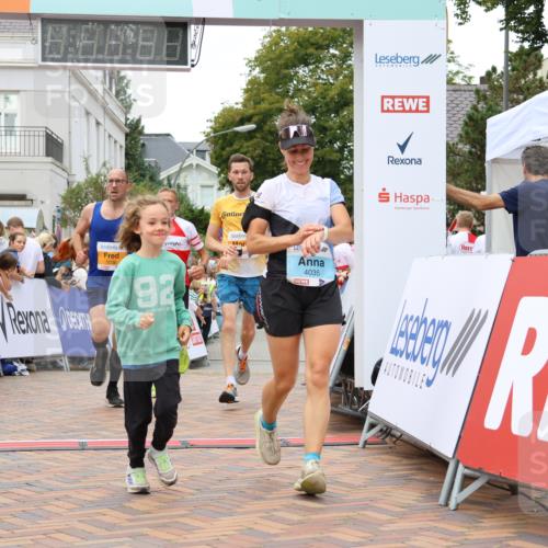 31.08.2025 - 21. Blankeneser Heldenlauf Strokosch-Dieckow http://msf.ph/oto/8680971 31.08.2025 12:07:08 Ziel 5036, 5524, 4001, 4035, 4362 meine-sportfotos.de