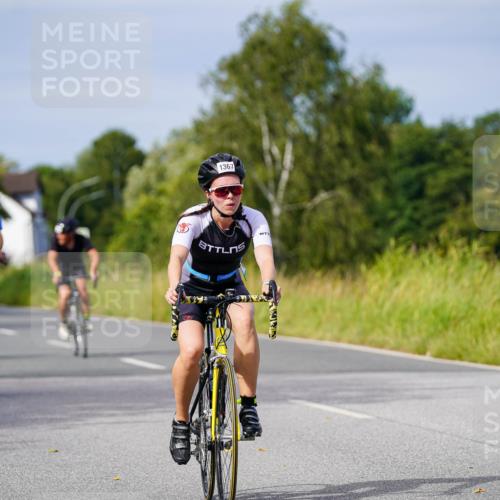 31.08.2025 - Elbe Triathlon Hamburg Michael Burmester http://msf.ph/oto/8680988 31.08.2025 10:54:03 Radfahren 1114, 1278, 1291, 1335, 1341, 1367, 1428, 1454 meine-sportfotos.de
