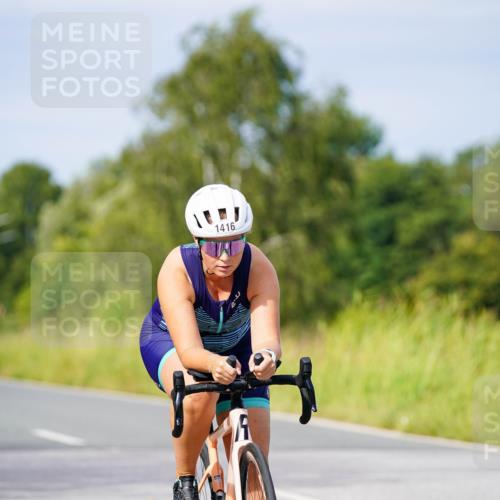 31.08.2025 - Elbe Triathlon Hamburg Michael Burmester http://msf.ph/oto/8681010 31.08.2025 10:54:14 Radfahren 923, 1178, 1416, 1422 meine-sportfotos.de