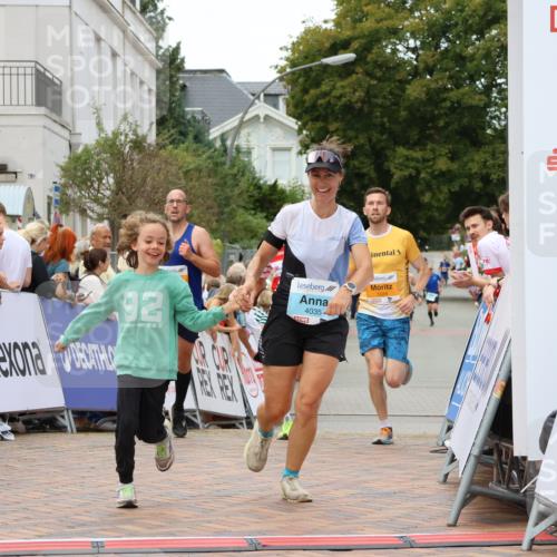 31.08.2025 - 21. Blankeneser Heldenlauf Strokosch-Dieckow http://msf.ph/oto/8681020 31.08.2025 12:07:06 Ziel 5036, 5524, 4001, 4035, 4362 meine-sportfotos.de