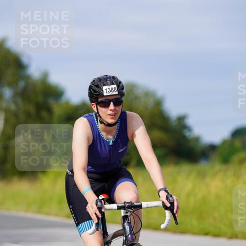 31.08.2025 - Elbe Triathlon Hamburg Michael Burmester http://msf.ph/oto/8681043 31.08.2025 10:54:24 Radfahren 1178, 1388, 1425, 1436 meine-sportfotos.de