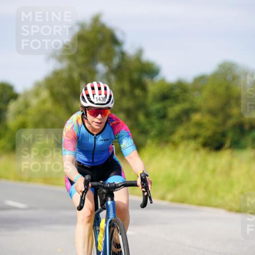 31.08.2025 - Elbe Triathlon Hamburg Michael Burmester http://msf.ph/oto/8681049 31.08.2025 10:54:30 Radfahren 988, 1285, 1436, 1442 meine-sportfotos.de
