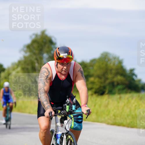 31.08.2025 - Elbe Triathlon Hamburg Michael Burmester http://msf.ph/oto/8681056 31.08.2025 10:54:32 Radfahren 988, 1285, 1433, 1436, 1442 meine-sportfotos.de