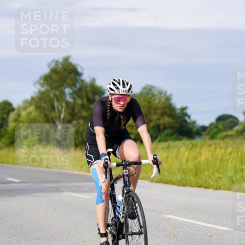 31.08.2025 - Elbe Triathlon Hamburg Michael Burmester http://msf.ph/oto/8681065 31.08.2025 10:54:35 Radfahren 988, 1285, 1433, 1442, 1498 meine-sportfotos.de