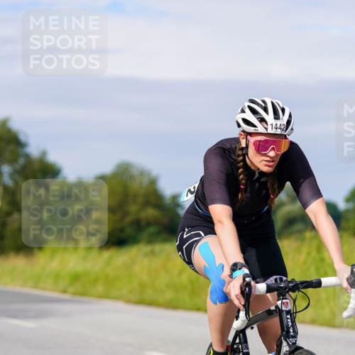 31.08.2025 - Elbe Triathlon Hamburg Michael Burmester http://msf.ph/oto/8681071 31.08.2025 10:54:35 Radfahren 988, 1285, 1433, 1442, 1498 meine-sportfotos.de