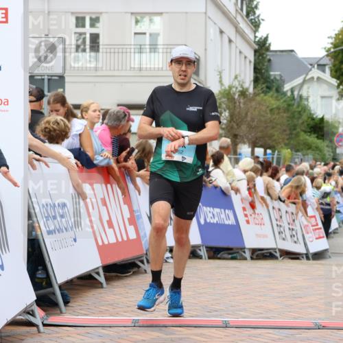31.08.2025 - 21. Blankeneser Heldenlauf Strokosch-Dieckow http://msf.ph/oto/8681077 31.08.2025 12:07:00 Ziel 4362 meine-sportfotos.de