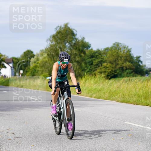 31.08.2025 - Elbe Triathlon Hamburg Michael Burmester http://msf.ph/oto/8681079 31.08.2025 10:54:38 Radfahren 1370, 1433, 1442, 1498 meine-sportfotos.de
