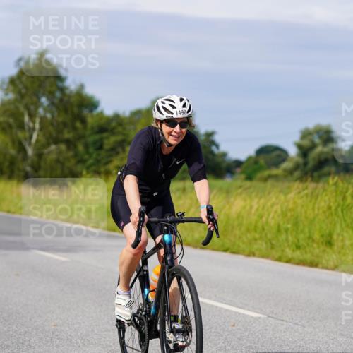 31.08.2025 - Elbe Triathlon Hamburg Michael Burmester http://msf.ph/oto/8681090 31.08.2025 10:54:42 Radfahren 1255, 1370, 1398, 1498 meine-sportfotos.de