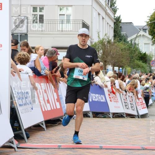 31.08.2025 - 21. Blankeneser Heldenlauf Strokosch-Dieckow http://msf.ph/oto/8681092 31.08.2025 12:07:00 Ziel 4362 meine-sportfotos.de