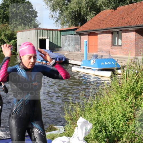 31.08.2025 - Elbe Triathlon Hamburg Luisa Fischer http://msf.ph/oto/8681109 31.08.2025 09:29:07 Schwimmen 732, 797, 835, 840, 851, 900, 910 meine-sportfotos.de