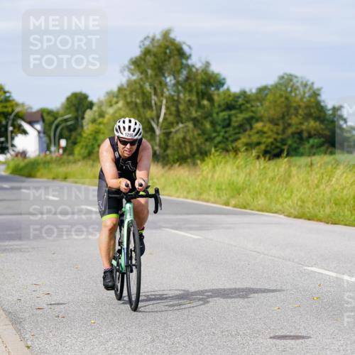 31.08.2025 - Elbe Triathlon Hamburg Michael Burmester http://msf.ph/oto/8681119 31.08.2025 10:54:49 Radfahren 1255, 1380, 1393, 1398 meine-sportfotos.de