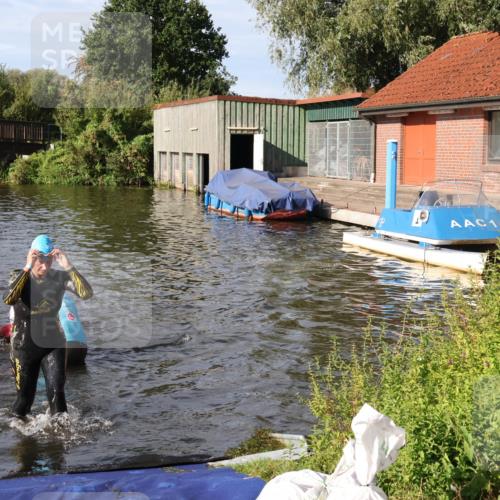 31.08.2025 - Elbe Triathlon Hamburg Luisa Fischer http://msf.ph/oto/8681163 31.08.2025 09:30:00 Schwimmen 665, 811, 888, 916 meine-sportfotos.de
