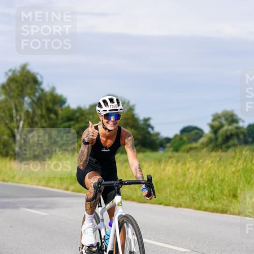 31.08.2025 - Elbe Triathlon Hamburg Michael Burmester http://msf.ph/oto/8681171 31.08.2025 10:55:04 Radfahren 1201, 1390, 1395, 1421, 1484 meine-sportfotos.de
