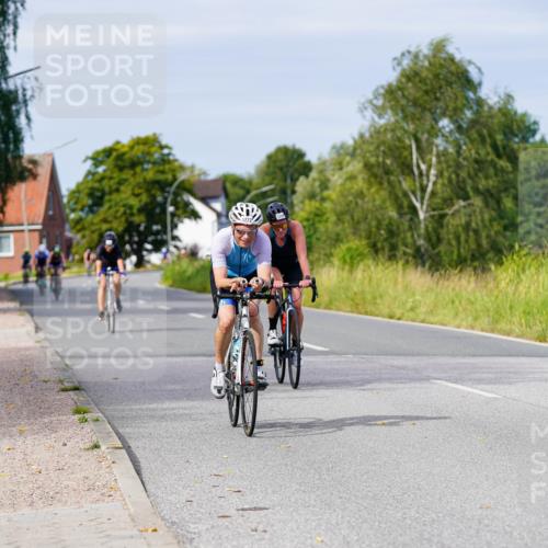 31.08.2025 - Elbe Triathlon Hamburg Michael Burmester http://msf.ph/oto/8681224 31.08.2025 10:55:22 Radfahren 1272, 1396, 1431, 1481, 1486 meine-sportfotos.de