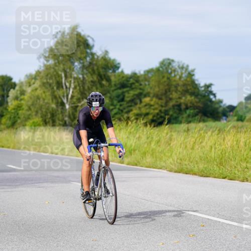 31.08.2025 - Elbe Triathlon Hamburg Michael Burmester http://msf.ph/oto/8681243 31.08.2025 10:55:25 Radfahren 1272, 1396, 1408, 1431, 1481 meine-sportfotos.de