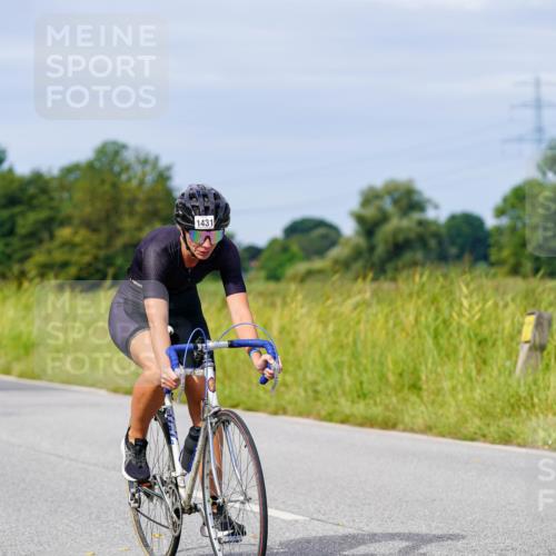 31.08.2025 - Elbe Triathlon Hamburg Michael Burmester http://msf.ph/oto/8681247 31.08.2025 10:55:25 Radfahren 1272, 1396, 1408, 1431, 1481 meine-sportfotos.de