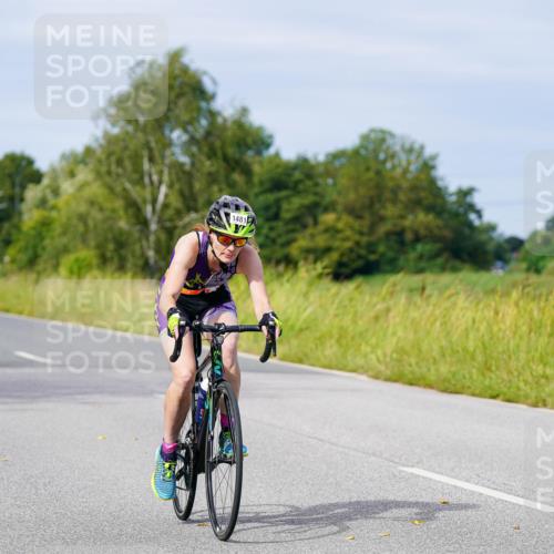 31.08.2025 - Elbe Triathlon Hamburg Michael Burmester http://msf.ph/oto/8681256 31.08.2025 10:55:29 Radfahren 1375, 1408, 1481 meine-sportfotos.de