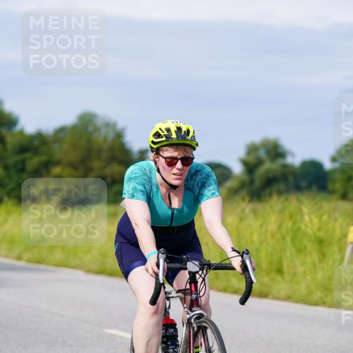 31.08.2025 - Elbe Triathlon Hamburg Michael Burmester http://msf.ph/oto/8681278 31.08.2025 10:55:34 Radfahren 1122, 1375, 1408 meine-sportfotos.de