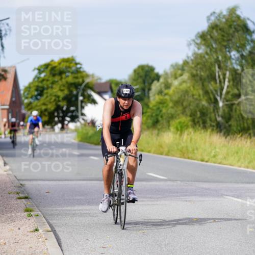 31.08.2025 - Elbe Triathlon Hamburg Michael Burmester http://msf.ph/oto/8681282 31.08.2025 10:55:38 Radfahren 1122, 1404 meine-sportfotos.de