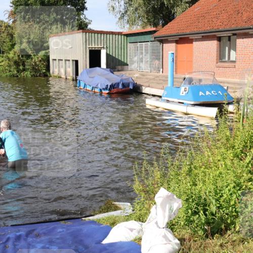 31.08.2025 - Elbe Triathlon Hamburg Luisa Fischer http://msf.ph/oto/8681290 31.08.2025 09:31:16 Schwimmen 829, 833, 837, 893, 919, 929 meine-sportfotos.de