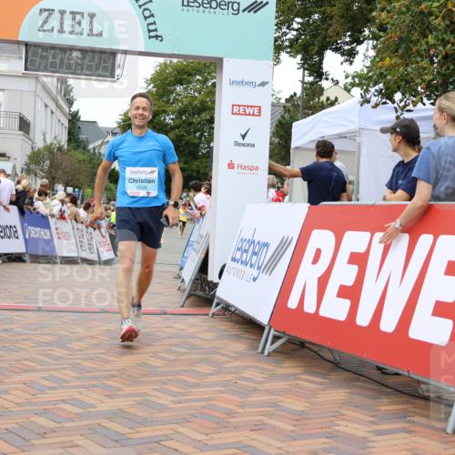 31.08.2025 - 21. Blankeneser Heldenlauf Strokosch-Dieckow http://msf.ph/oto/8681321 31.08.2025 12:06:36 Ziel 5438, 4026 meine-sportfotos.de