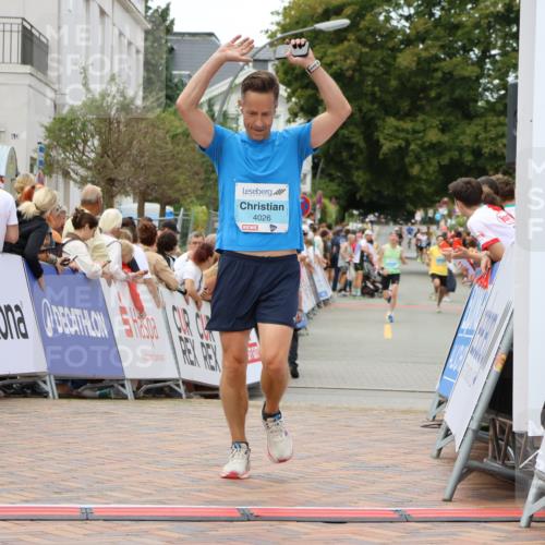 31.08.2025 - 21. Blankeneser Heldenlauf Strokosch-Dieckow http://msf.ph/oto/8681380 31.08.2025 12:06:35 Ziel 5438, 4026 meine-sportfotos.de
