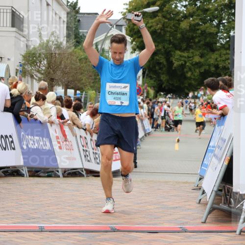 31.08.2025 - 21. Blankeneser Heldenlauf Strokosch-Dieckow http://msf.ph/oto/8681388 31.08.2025 12:06:35 Ziel 5438, 4026 meine-sportfotos.de
