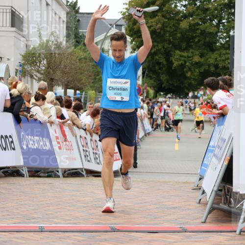 31.08.2025 - 21. Blankeneser Heldenlauf Strokosch-Dieckow http://msf.ph/oto/8681398 31.08.2025 12:06:35 Ziel 5438, 4026 meine-sportfotos.de