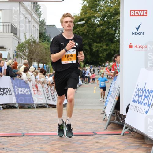 31.08.2025 - 21. Blankeneser Heldenlauf Strokosch-Dieckow http://msf.ph/oto/8681443 31.08.2025 12:06:29 Ziel 5438 meine-sportfotos.de