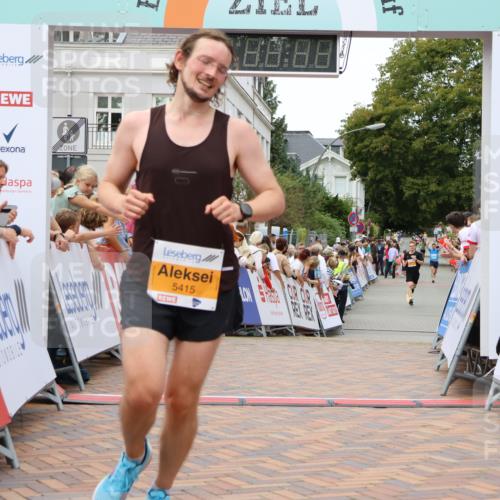 31.08.2025 - 21. Blankeneser Heldenlauf Strokosch-Dieckow http://msf.ph/oto/8681477 31.08.2025 12:06:21 Ziel 5415, 4167 meine-sportfotos.de