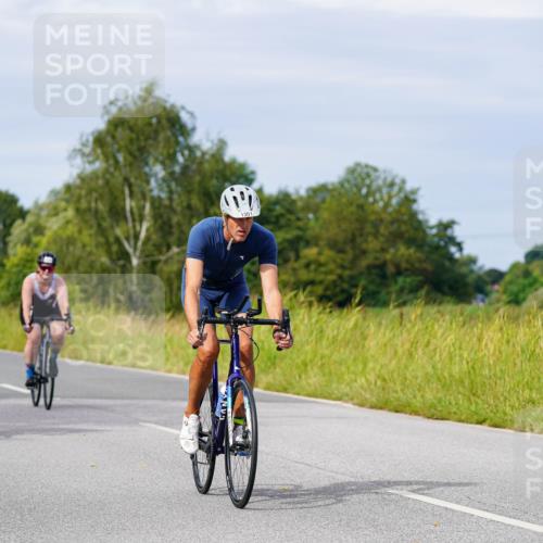 31.08.2025 - Elbe Triathlon Hamburg Michael Burmester http://msf.ph/oto/8681484 31.08.2025 10:56:45 Radfahren 772, 1166, 1250, 1301, 1383, 1407, 1430, 1603 meine-sportfotos.de